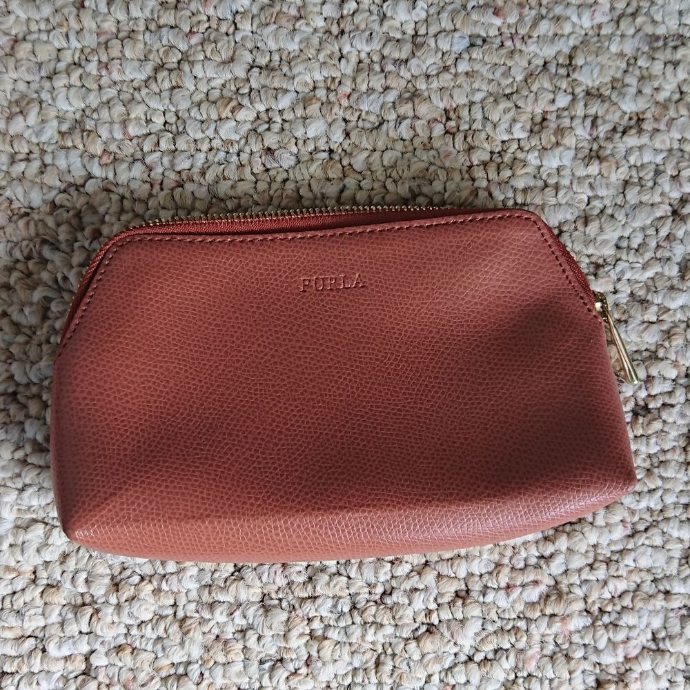 Furla classic cosmetic case in pinkish brown